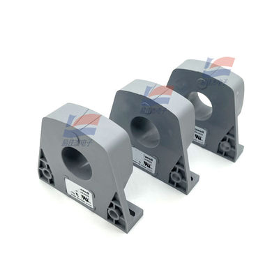 YJJ CSNS100M-002S 型電流センサー（定格電流100アンペア）は、産業オートメーションで使用されます。