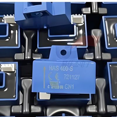 YJJ HAS400-S/SP50 電流センサーは, 400A の電流と 1% の精度を持つオープンループホール効果を特徴としています.
