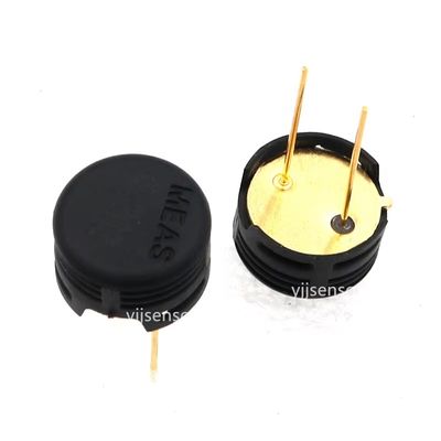 YJJ HS1101LF 静電容量式湿度センサー素子は、自動車の空気質管理分野で使用されています。